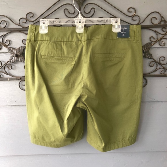 NWT J Crew Olive Shorts 9” Size 8 - Picture 2 of 4